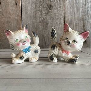 Vintage Kittens Artmark Salt and Pepper Shaker Set